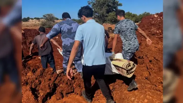 5000 feared dead in Libya floods 10000 missing
