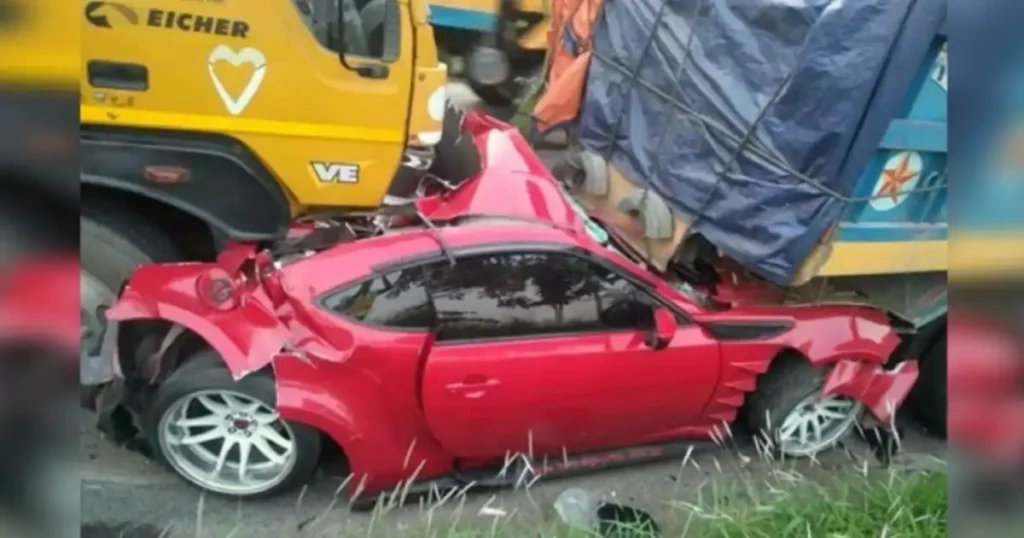 A month of road accidents killed 378 people