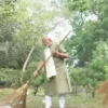 Modi is cleaning dirt with a broom My News Bangladesh