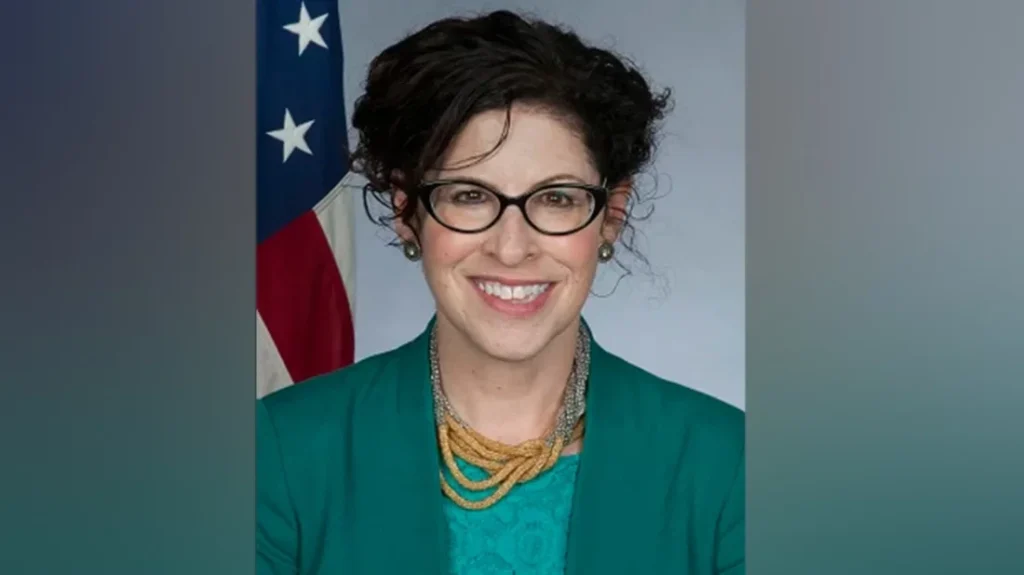 US Assistant Secretary Rena Bitter in Dhaka on a two-day visit My News Bangladesh