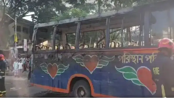 On The Last Day Of The Siege, Fire And Cocktails Were Found In Buses In The Capital My News bangladesh