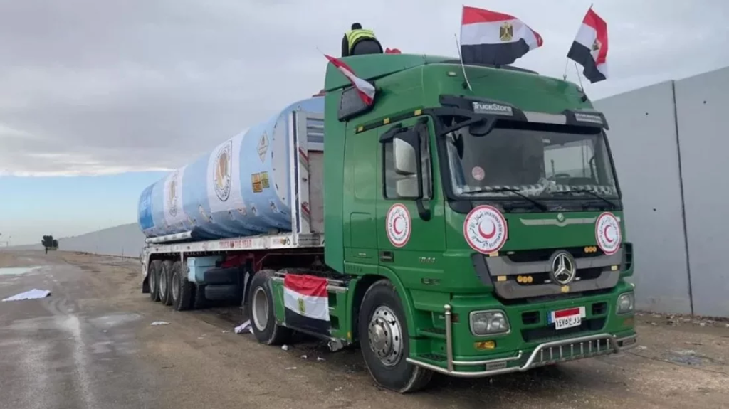 Israel allows limited daily fuel entry into Gaza