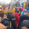 Garment workers block Mirpur's road again