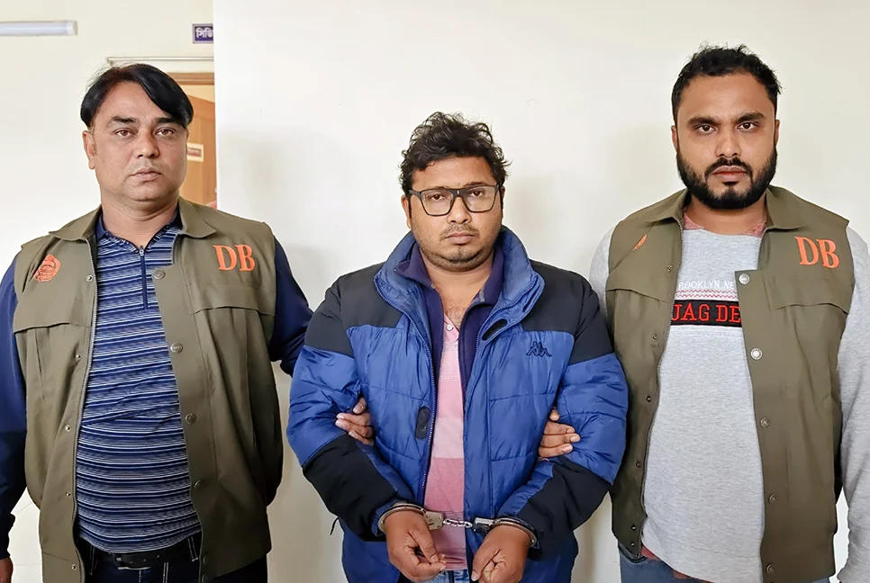 Youth Dal leader arrested in Dinajpur for setting fire to two trucks