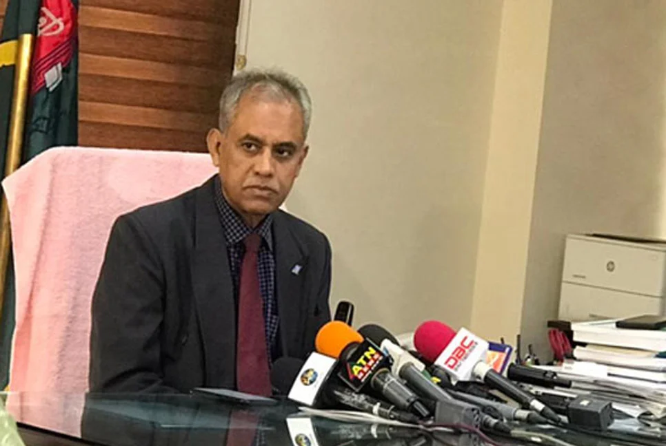 বিএনপিকে নিষিদ্ধ করার কোনো চিন্তা নেই: ইসি আলমগীর